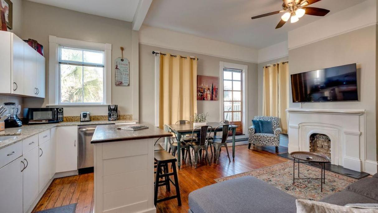 Huge 5 Bed, 5 Bath In Historic Downtown Savannah Exteriör bild